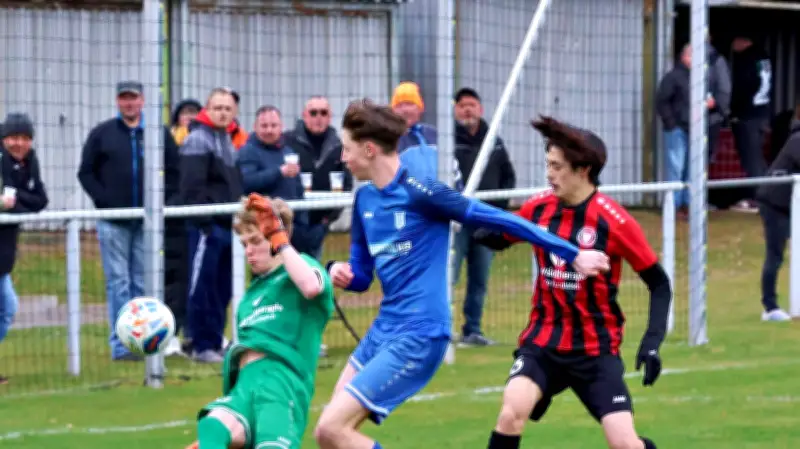 Fußball in Mansfeld-Südharz: Kelbra triumphiert im Derby, Lüttchendorf und Stedten siegen