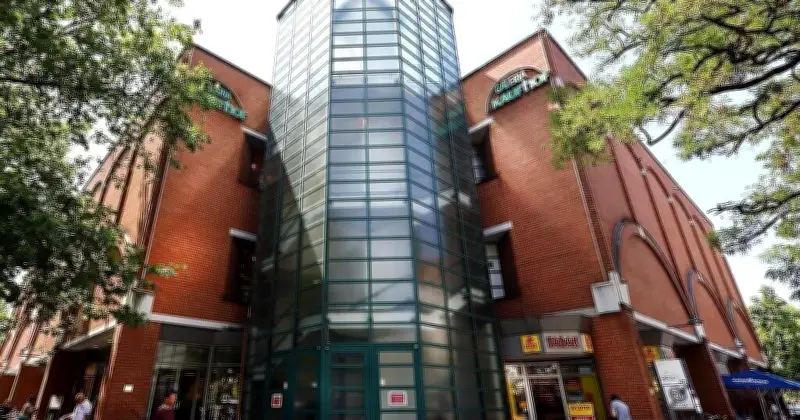 Galeria am Rotkreuzplatz: Abriss und Neubau mit Büros, Wohnungen und Hotel geplant