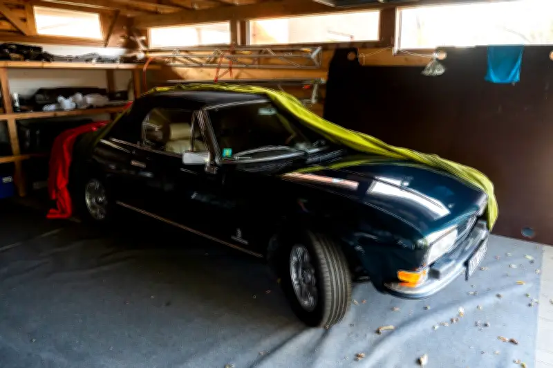 Garage als Lager nutzen: Ohne Genehmigung drohen rechtliche Konsequenzen