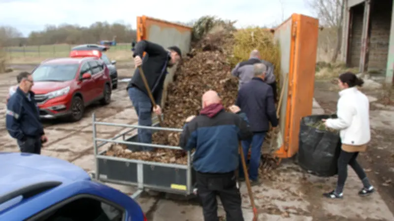 Gartensaison startet: Annahmestellen für Grünschnitt in Jarmen und Tutow öffnen wieder