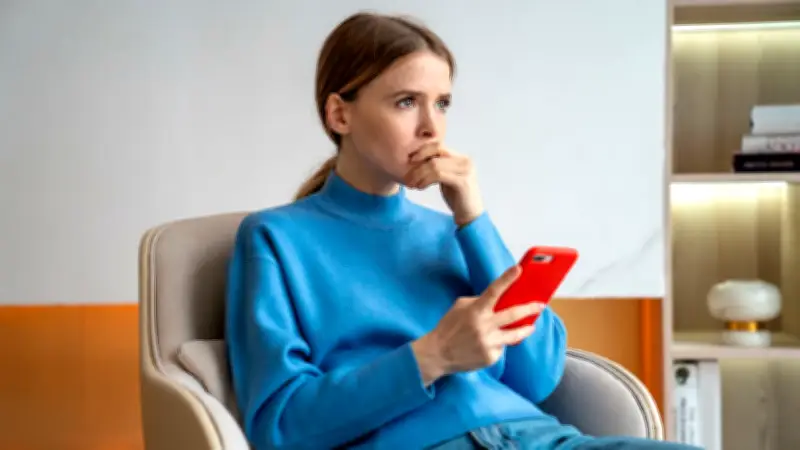 Geheimnisse als Energieräuber: Studie enthüllt, wie verborgene Wahrheiten uns belasten