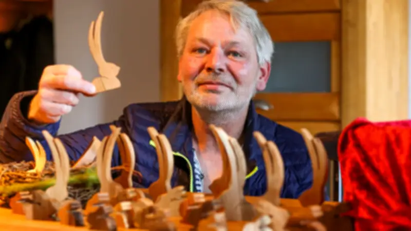 Generationenwechsel beim Merseburger Rabenmarkt: Gründerpaar übergibt nach 18 Jahren