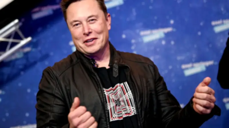 Gerüchte um Elon Musk: Rätselhafter Briefkasten entfacht Spekulationen über Schloss Rammelburg