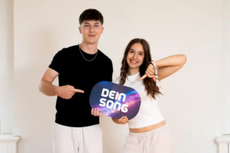 Geschwister Rina und Aki triumphieren bei KiKA-Castingshow „Dein Song“