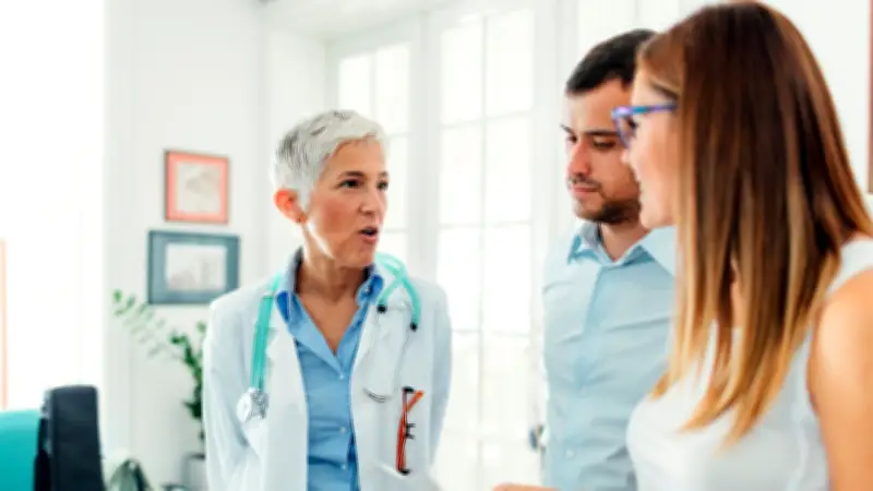 Gesundheitskosten explodieren: Milliardenloch bei Krankenkassen droht Sparmaßnahmen