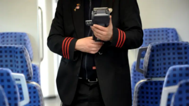 Gewalt gegen Zugpersonal in MV: Jeder Dritte denkt über Berufswechsel nach