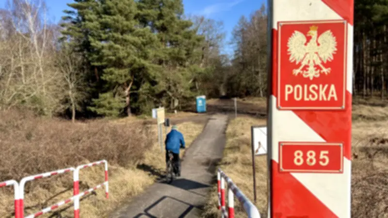 Grenzkontrollen am Radweg nach Polen eingestellt: Nur noch mobile Toilette vor Ort