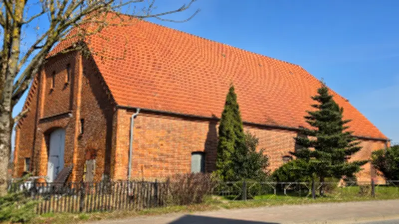 Greven: 800 Cannabis-Pflanzen und 32 Kilo Marihuana in alter Scheune entdeckt