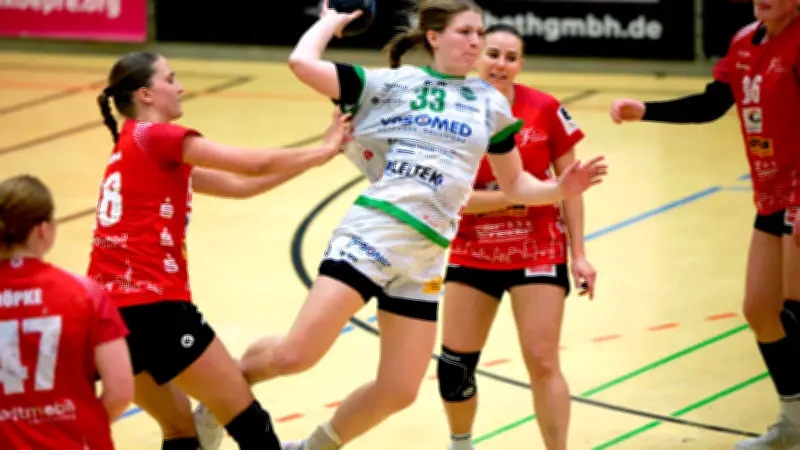 Grün-Weiß Schwerin siegt in Altenholz und festigt zweiten Platz in der 3. Liga Nord