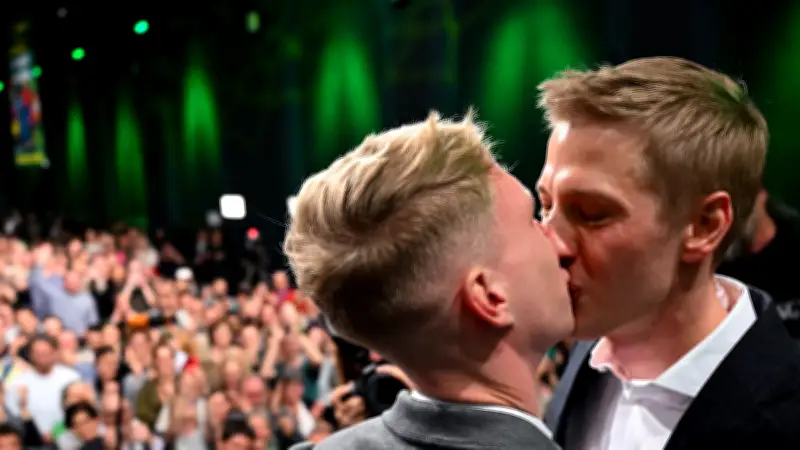 Grüner OB Dominik Krause: Münchens erster schwuler Bürgermeister wird zum Wiesn-Star