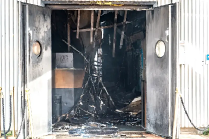 Großbrand in Kehler Disco: Komplizierte Ursachenforschung in den Trümmern beginnt