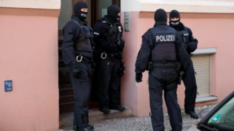 Großrazzia in Halle: Bundespolizei durchsucht bekannten Rotlicht-Club