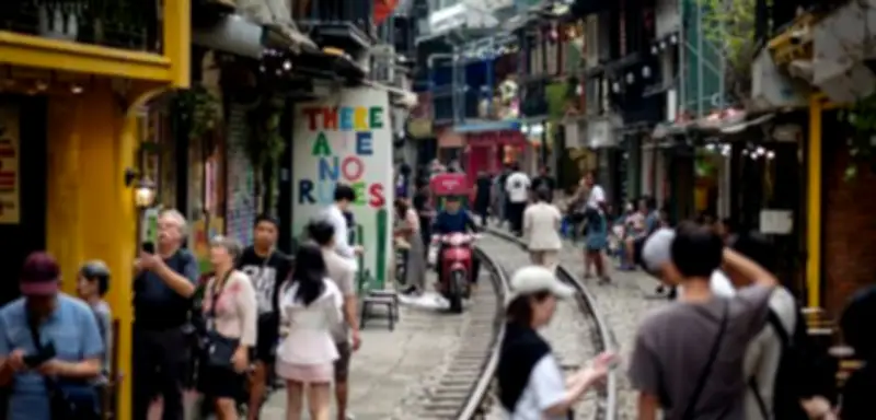 Hanois Train Street: Der gefährliche Selfie-Spot bleibt ein Politikum