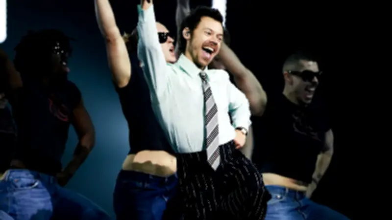 Harry Styles feiert Bühnen-Comeback bei den BRIT Awards 2026 in Manchester