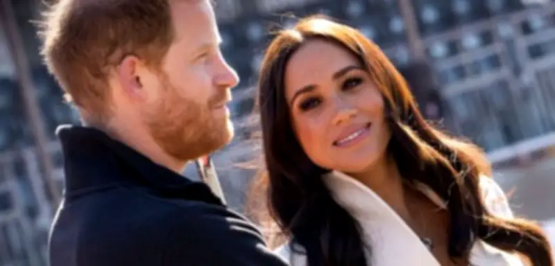 Harry und Meghan wehren sich gegen umstrittene Behauptungen in neuem Royals-Buch