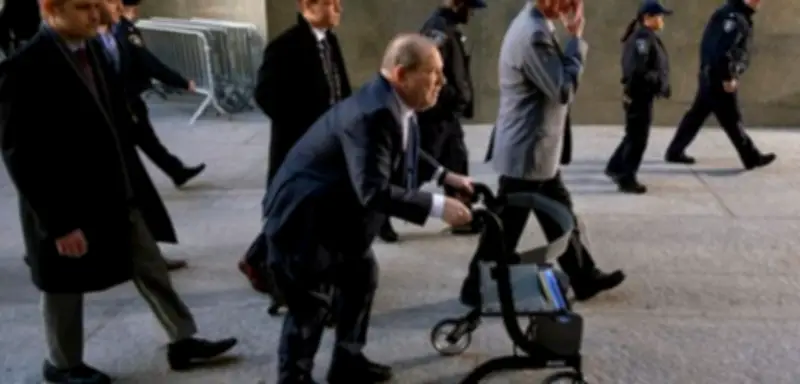 Harvey Weinstein: Größenwahn hinter Gittern – Ex-Filmmogul gibt erstes Gefängnis-Interview