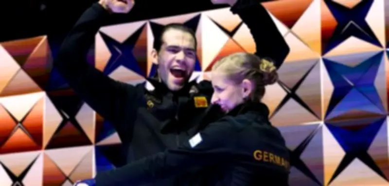 Hase und Wolodin krönen Karriere mit Eiskunstlauf-WM-Gold nach Olympia-Bronze