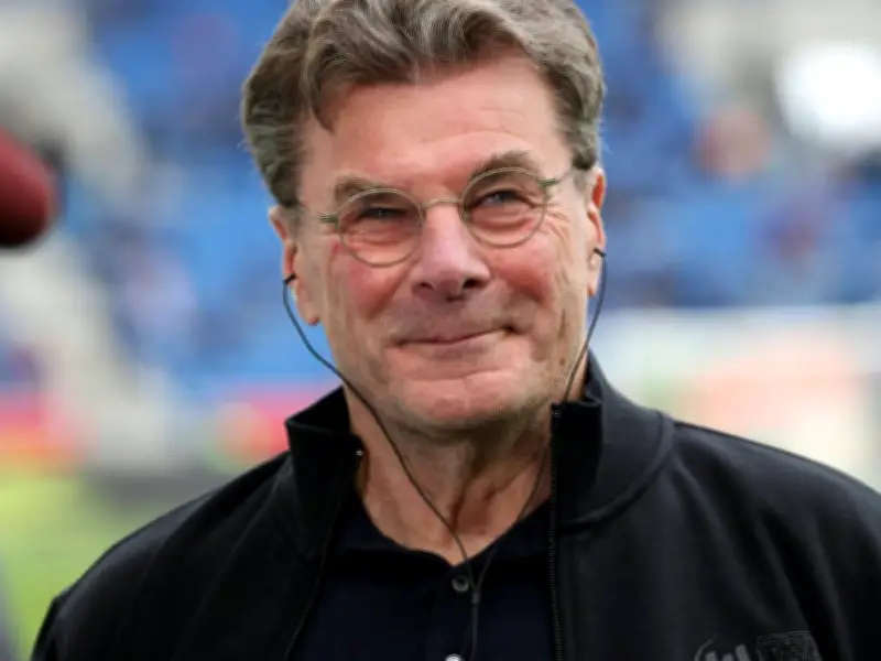 Hecking spürt Aufbruchstimmung bei VfL Wolfsburg vor Abstiegsduell gegen Bremen