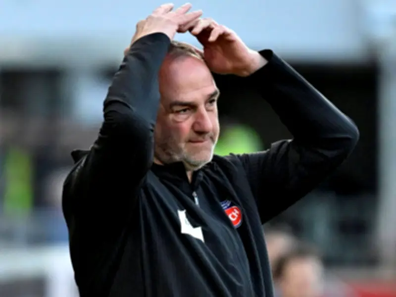 Heidenheims Abstiegskampf: Trainer Schmidt spricht von 'beschissener Situation'