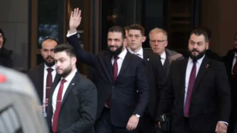 Heikler Staatsbesuch in Berlin: Syriens Übergangspräsident trifft Außenminister Wadephul