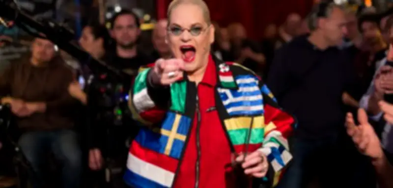 Hella von Sinnen: Comeback ohne Rollstuhl nach doppeltem Beinbruch