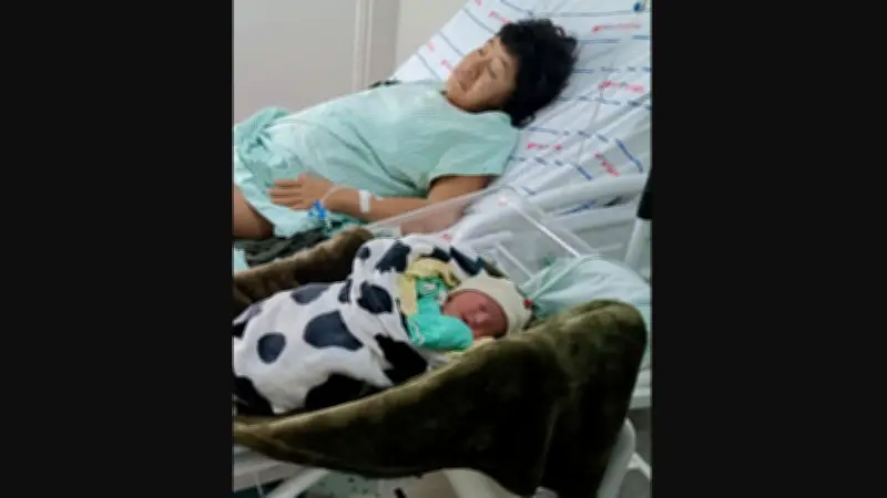 Historische Geburt in Brasilien: Baby Aky rettet Dschungel-Volk vor dem Aussterben