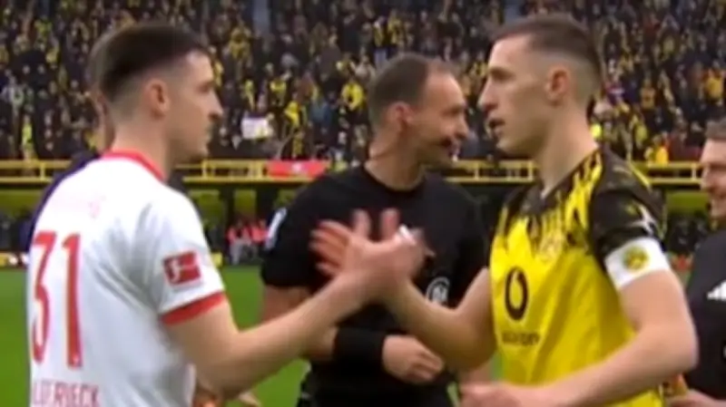 Historischer Moment in der Bundesliga: Brüder Schlotterbeck treffen bei Seitenwahl aufeinander