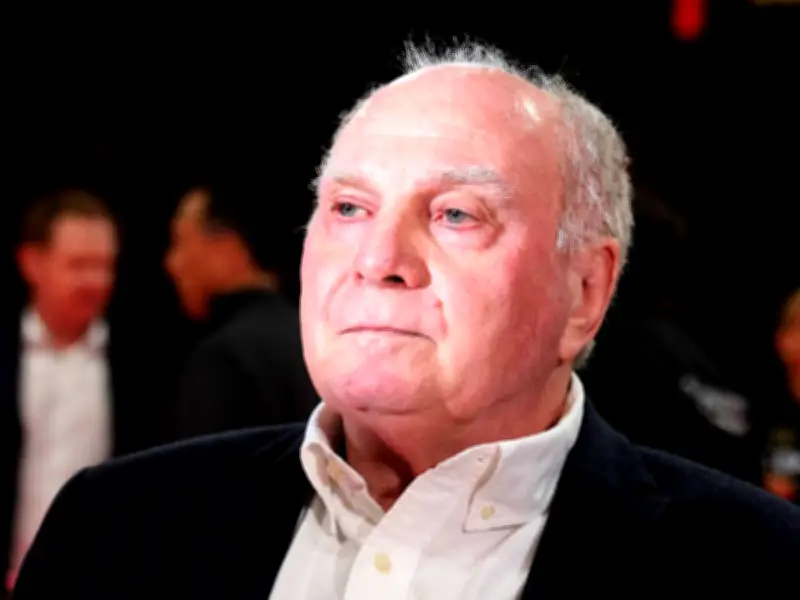 Hoeneß stellt klar: FC Bayern wird Michael Olise nicht verkaufen – auch nicht für 200 Millionen