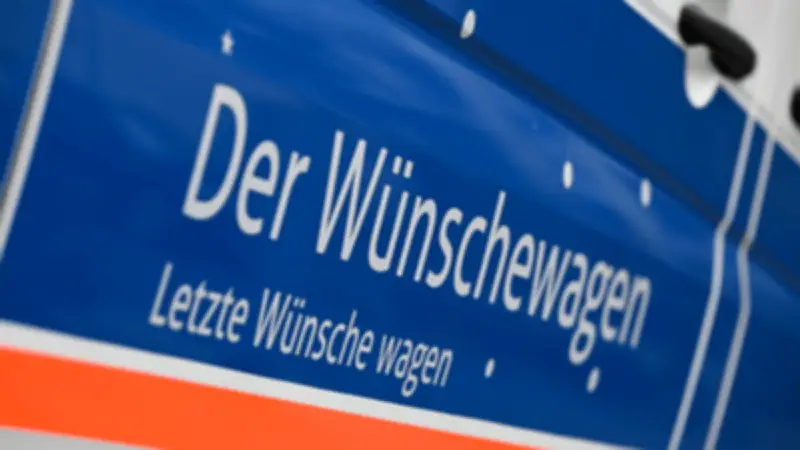 Hotel in Warnemünde sammelt 2500 Euro für ASB-Wünschewagen-Projekt