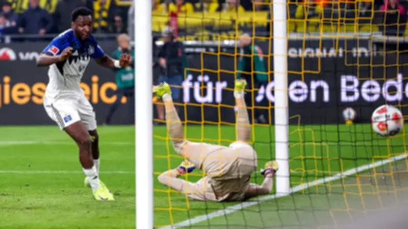 HSV-Stürmer Otele glänzt gegen BVB: Polzin spricht über Zukunft und 5-Millionen-Klausel