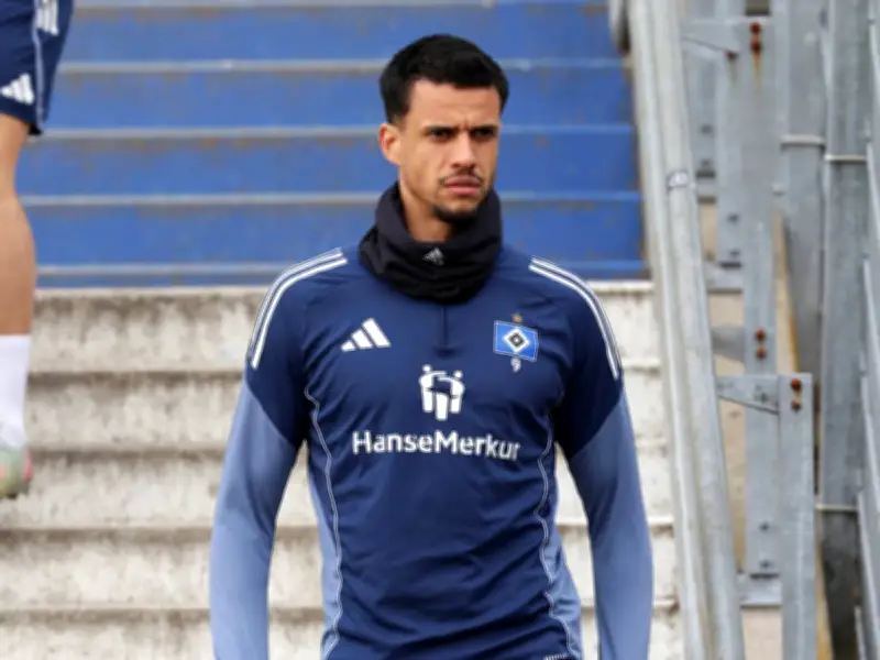 HSV-Stürmer Robert Glatzel kritisiert Trainer Polzin öffentlich und deutet Vereinswechsel an