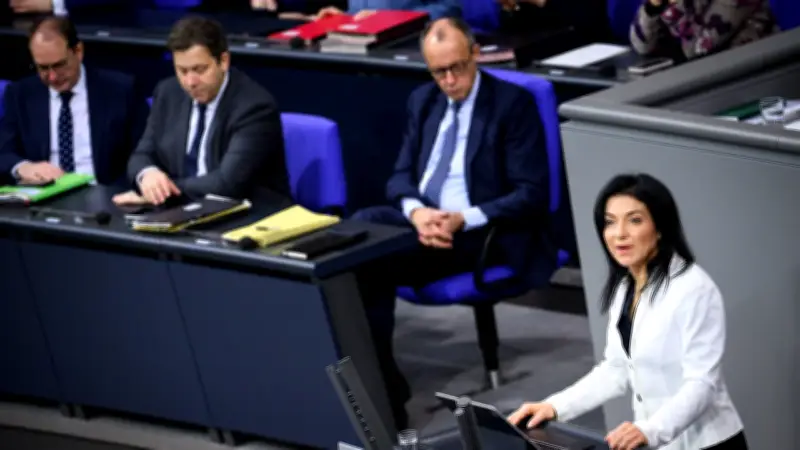 Industrie warnt vor Regierungscrash: Schwarz-Rot muss Reformen liefern