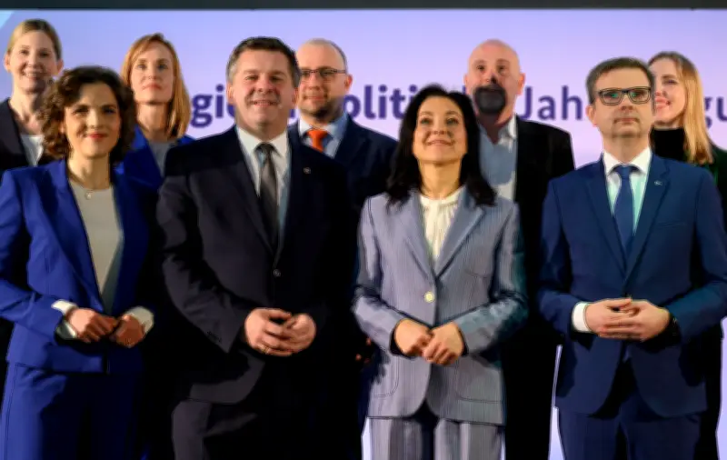 Industrieller Wandel in Ostdeutschland: Energiepreise und Nahost-Konflikt dominieren Wirtschaftsdialog