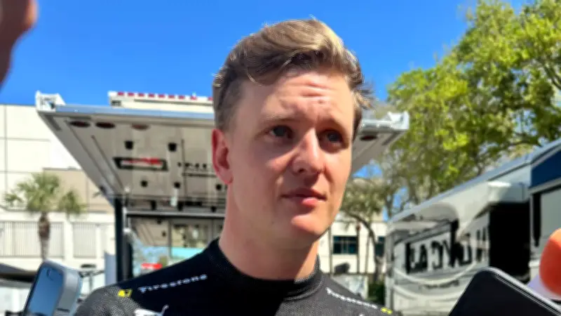 IndyCar-Debüt endet im Albtraum: Mick Schumacher scheidet früh aus