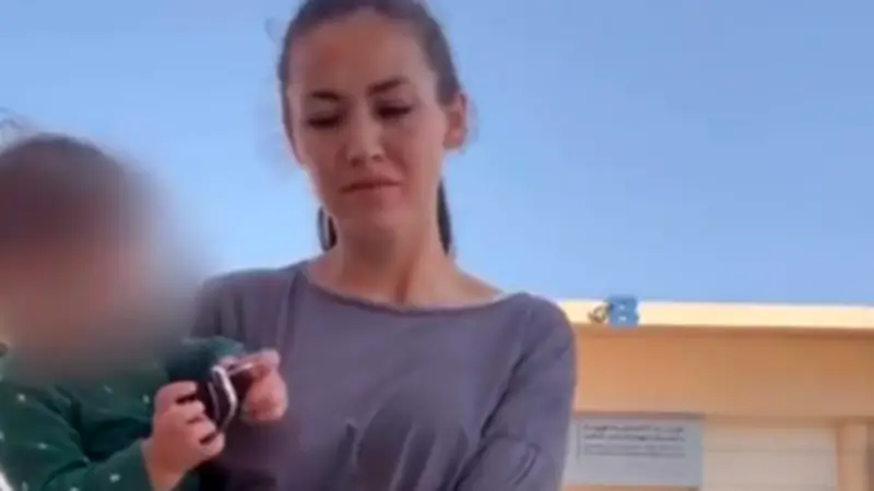 Influencerin Fiona Erdmann flüchtet mit drei Kindern vor Iran-Raketen aus Dubai