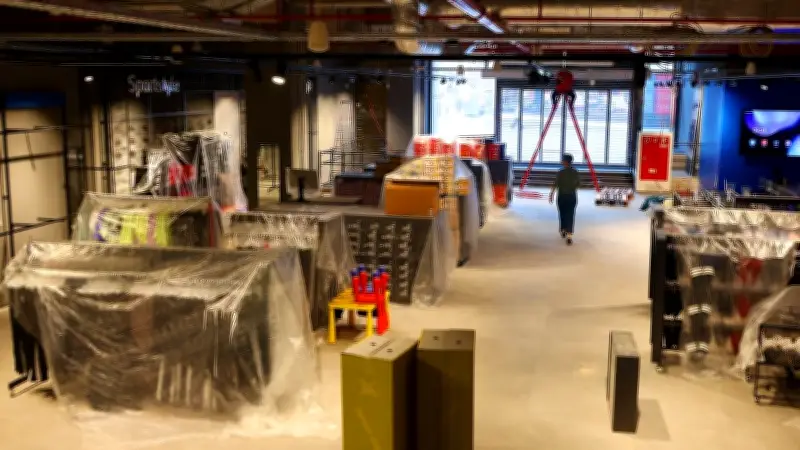 Intersport Superstore in Halle: Endspurt vor der Eröffnung im ehemaligen Kaufhof