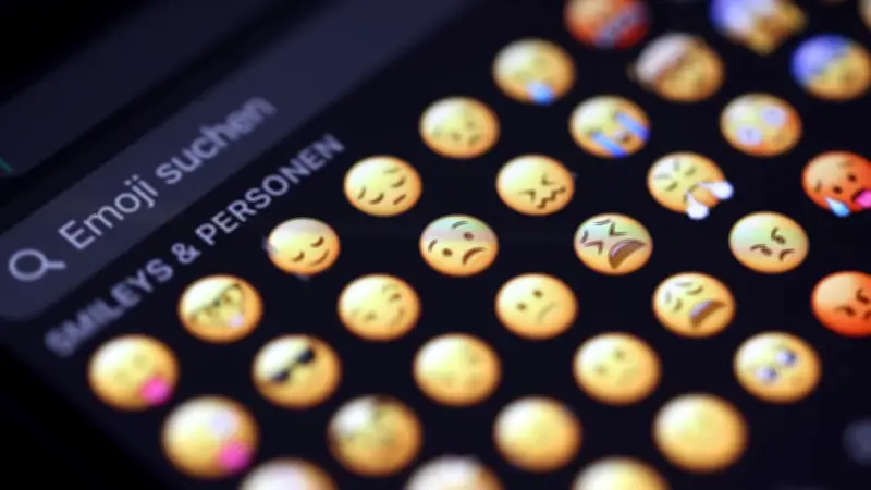 iOS 26.4 Beta 3 enthüllt: Apple testet neue Emojis und verbessert Liquid-Glass-Design