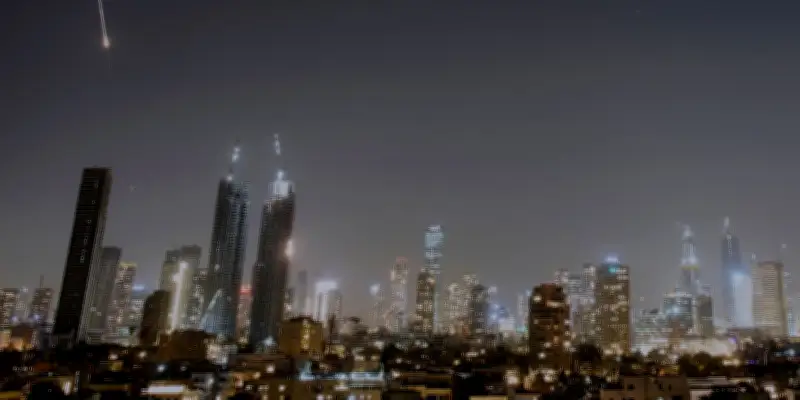 Iran demonstriert Stärke trotz massiver Luftangriffe: Straße von Hormus blockiert