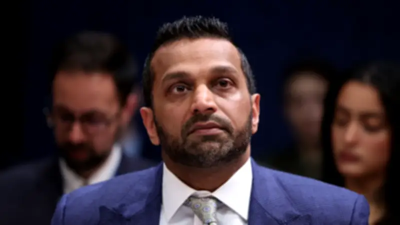 Iran-Hacker veröffentlichen Privatfotos von FBI-Chef Kash Patel nach Angriff auf E-Mail-Konto