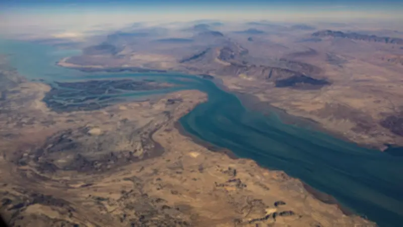 Iran-Konflikt: Spritpreis-Explosion droht durch Blockade der Straße von Hormus