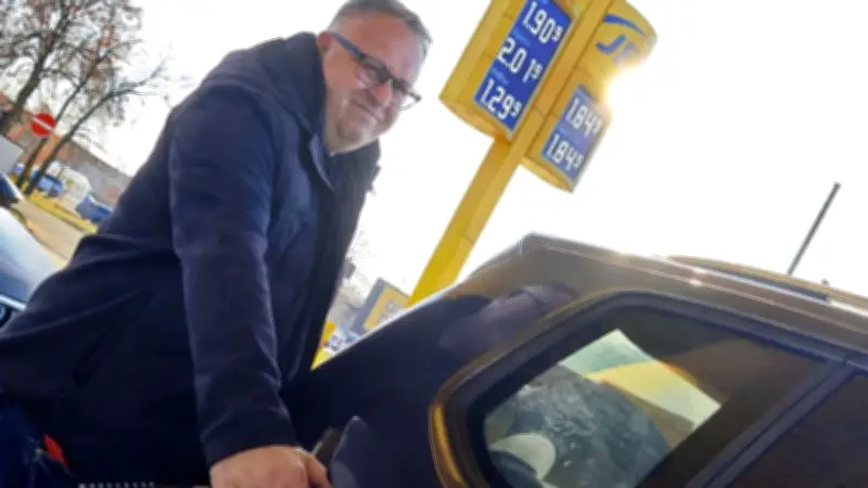 Iran-Konflikt treibt Energiepreise: Sprit verteuert sich, Chemieindustrie in Ostdeutschland unter Druck