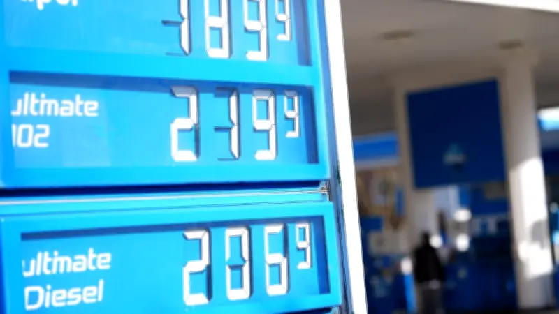 Iran-Krieg treibt Spritpreise in MV: AfD-Politiker fordert Preisbremse für Benzin und Diesel