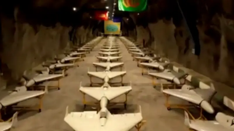 Iran präsentiert gigantisches Waffenarsenal in spektakulärem Propaganda-Video