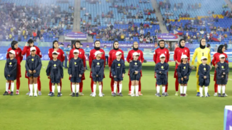 Iranische Fußballerinnen in Gefahr: Stumme Proteste bei Spiel in Australien