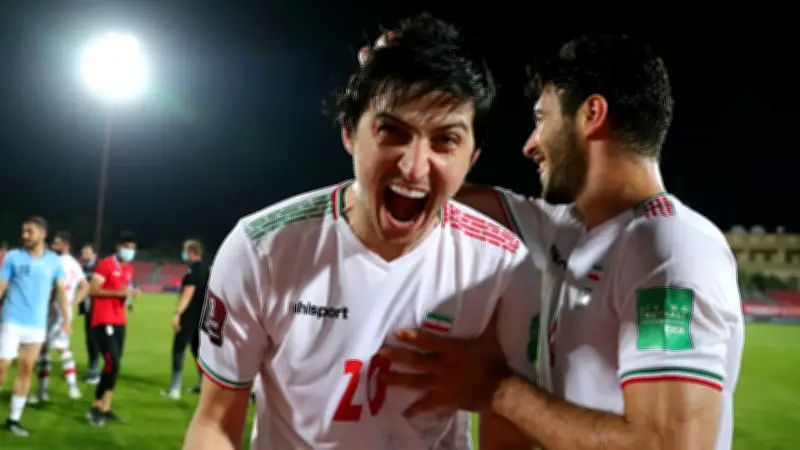 Iranischer Fußballstar Sardar Azmoun: Ex-Bundesliga-Profi wegen Vaterlandsverrats angeklagt