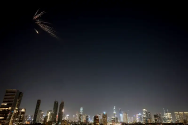 Iranischer Raketenangriff auf Israel: Zwei Tote und mehrere Verletzte in Zentrum