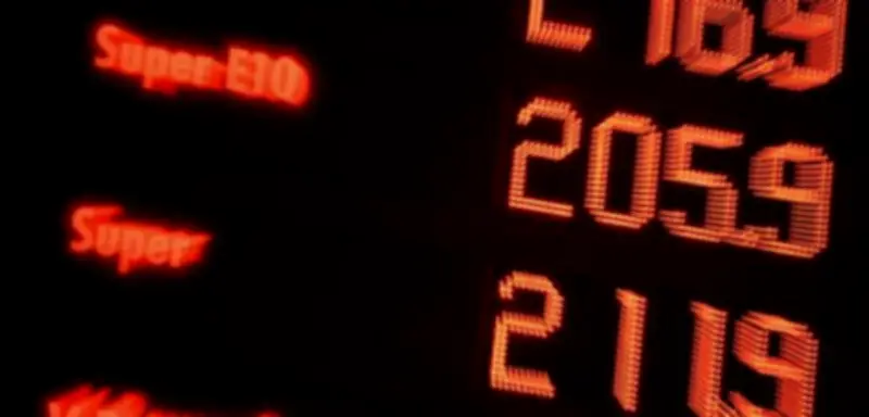 Irankrieg treibt Spritpreise in die Höhe: So können Autofahrer jetzt sparen