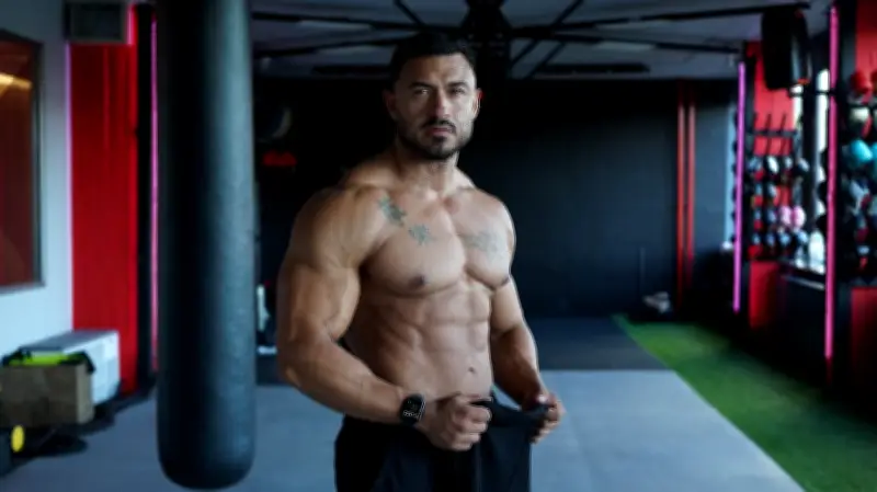 Iron Mike: Biohacking-Star tritt im Iron Cage an - 72 Stunden Fitness-Marathon