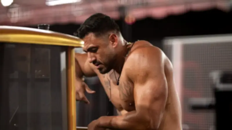 Iron Mike packt aus: Knast-Vergangenheit und Drogenphase in Fitness-Show