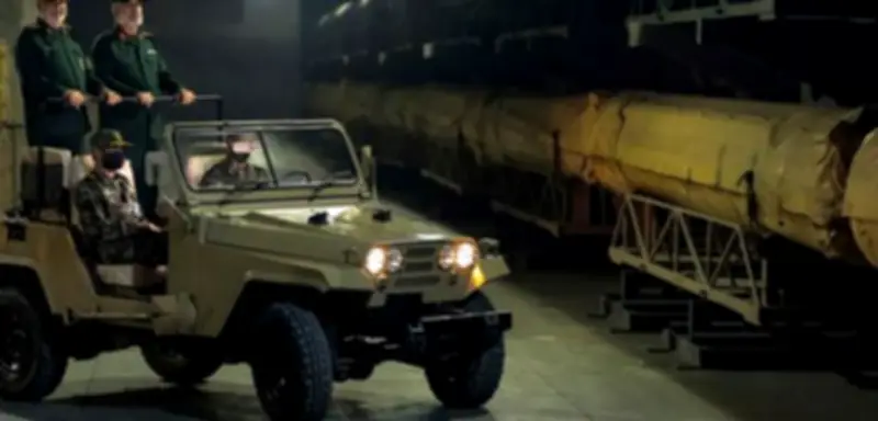 Israel und USA bombardieren unterirdische Raketenstädte im Iran: Zweite Kriegsphase eingeleitet